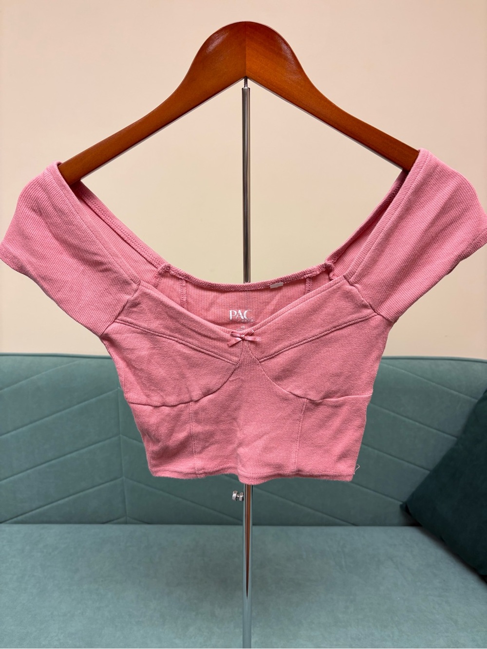 PacSun Pink Off-Shoulder Ribbed Crop Top with Front Bow
